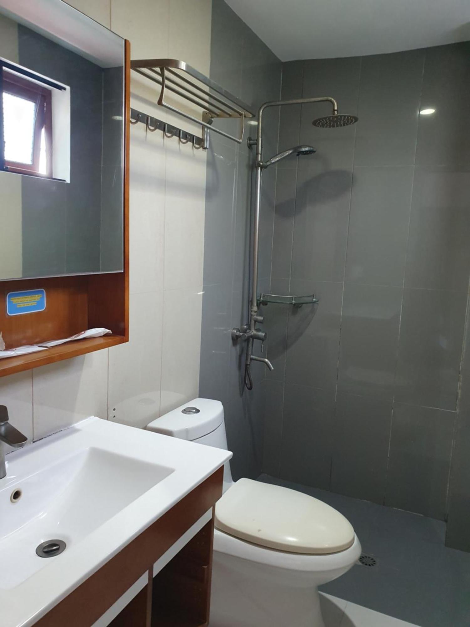 Deluxe Double or Twin Room with Pool View